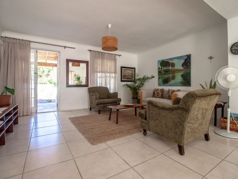 House For Sale in Montagu Central - Photo 4
