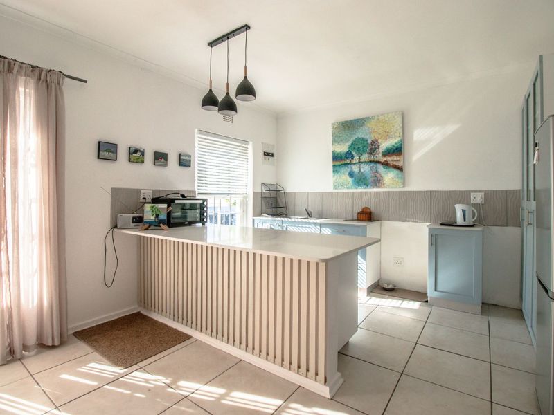 House For Sale in Montagu Central - Photo 10