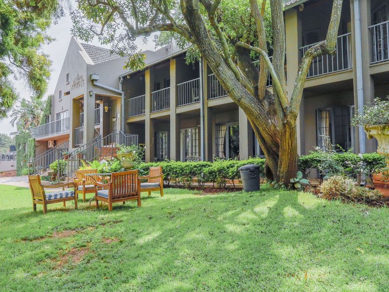 House For Sale in Waterkloof Ridge - Photo 5