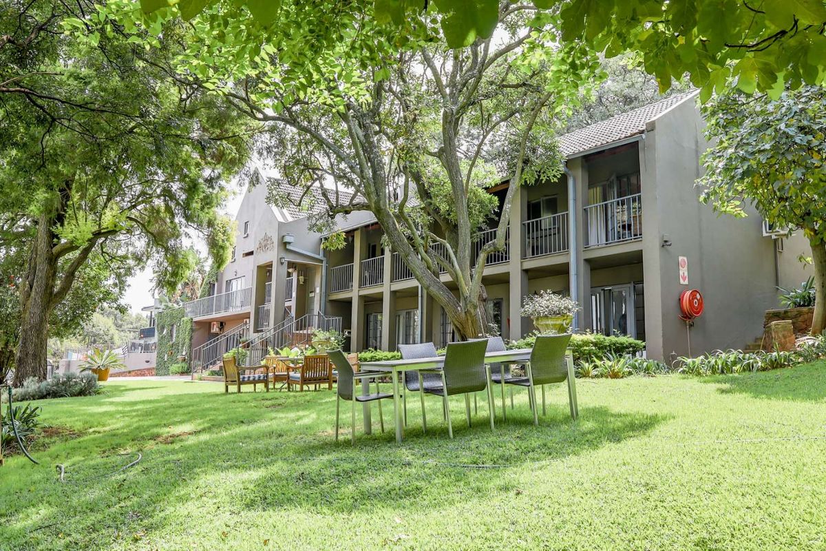 House For Sale in Waterkloof Ridge - Photo 4