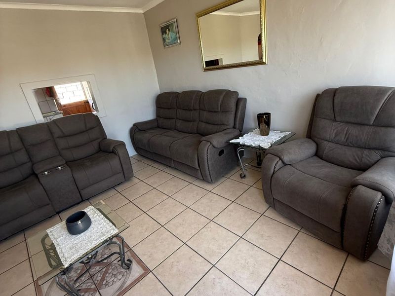 House For Sale in Bloemendal - Photo 4