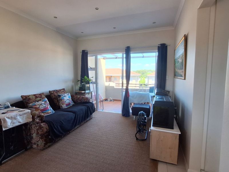 Apartment For Sale in Sheffield Manor - Photo 2