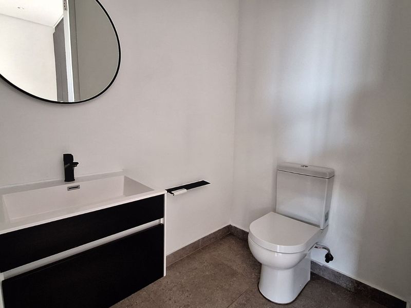 House For Sale in Ballitoville - Photo 6