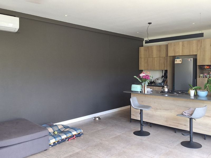 House For Sale in Ballitoville - Photo 3