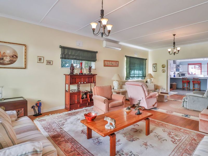 House For Sale in Montagu Central - Photo 5