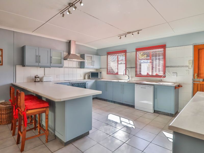 House For Sale in Montagu Central - Photo 10