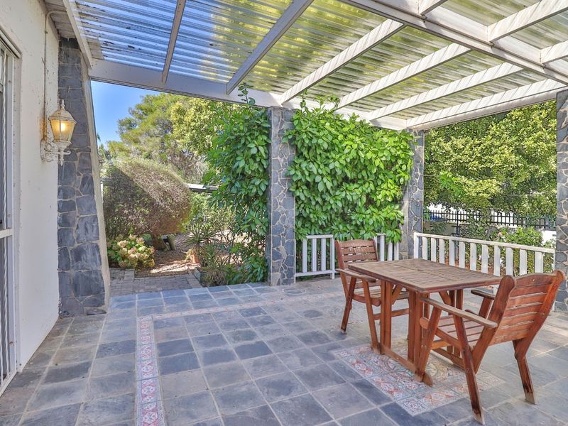 House For Sale in Montagu Central - Photo 3