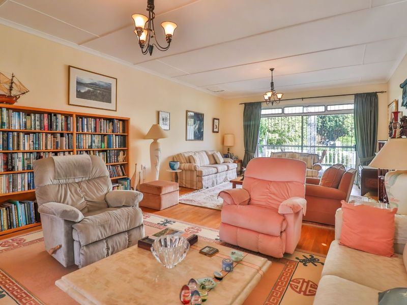 House For Sale in Montagu Central - Photo 7