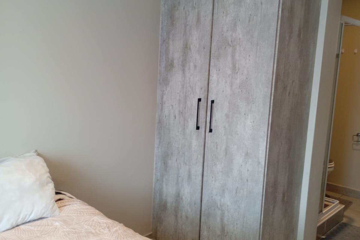 Apartment For Sale in Whiteridge - Photo 5