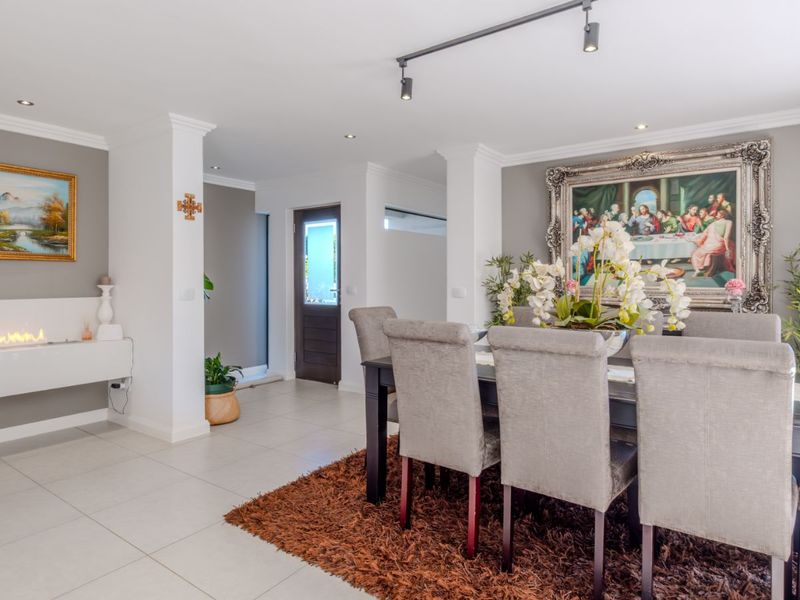 House For Sale in Earls Court Lifestyle Estate - Photo 8