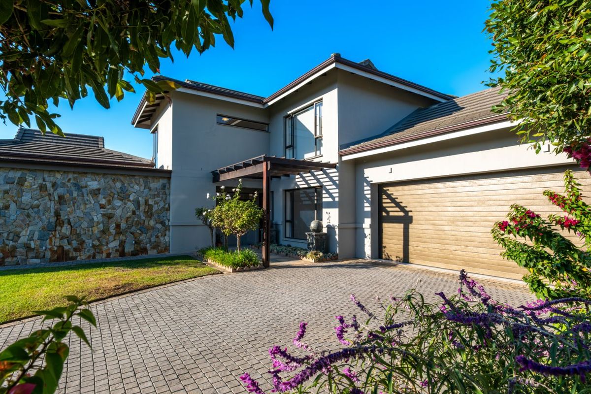 House For Sale in Earls Court Lifestyle Estate - Photo 5