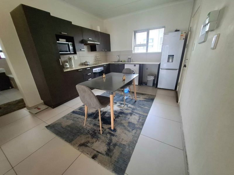 Apartment For Sale in Dainfern - Photo 2