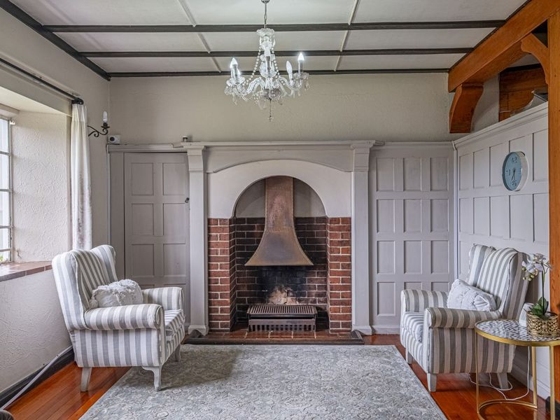 House For Sale in Mill Park - Photo 2