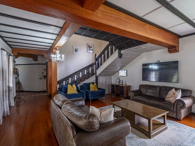 House For Sale in Mill Park - Photo 4