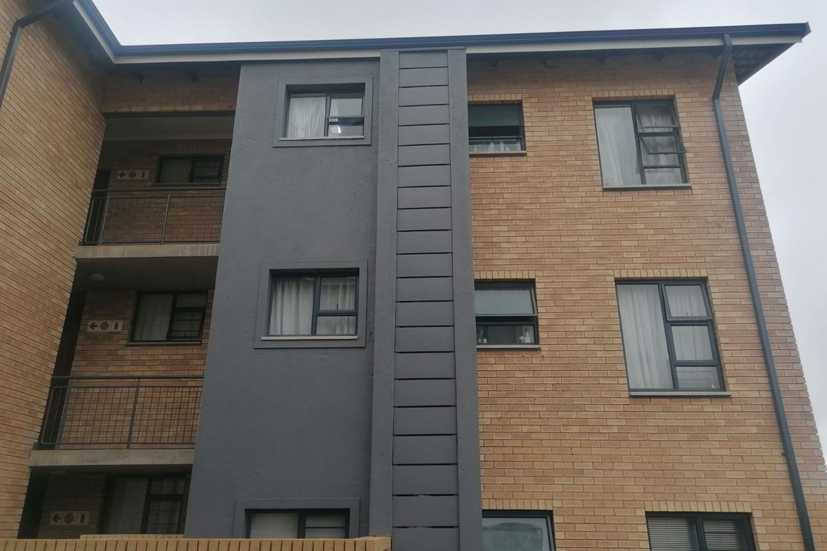 Apartment For Sale in Sinoville - Photo 2