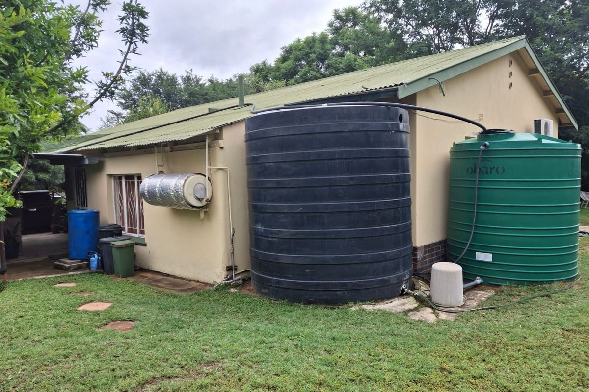 House For Sale in Rooiberg - Photo 4