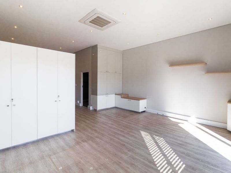 Apartment For Sale in Heartland Historic Precinct - Photo 10