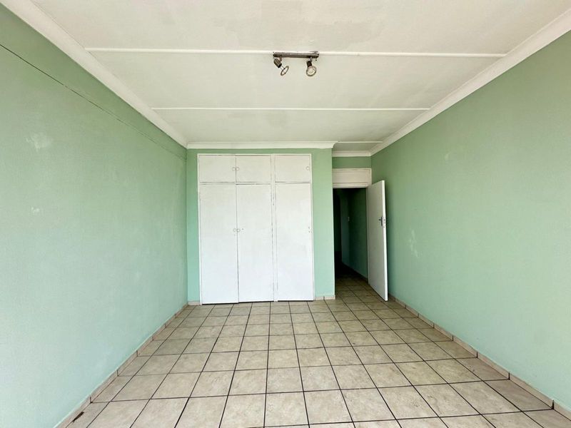 Apartment For Sale in Kempton Park Central - Photo 6