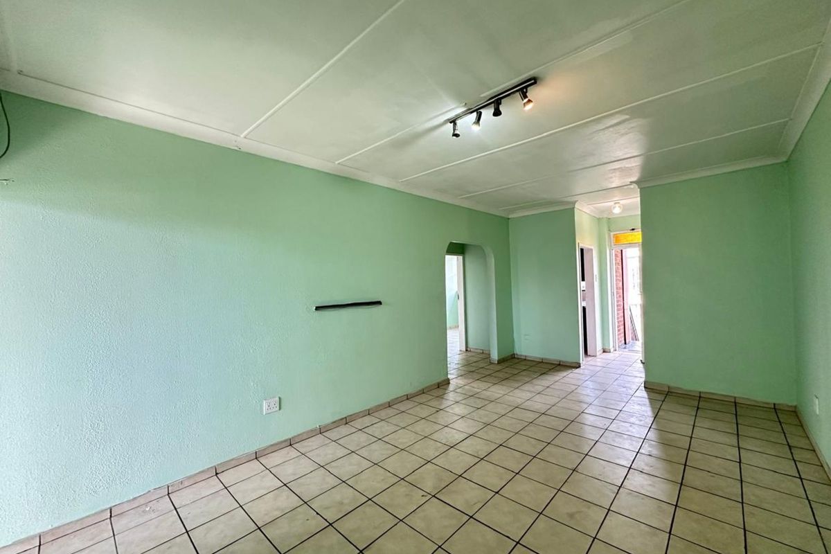 Apartment For Sale in Kempton Park Central - Photo 5