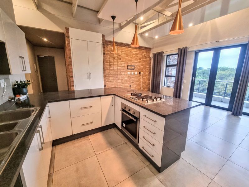 Apartment For Sale in Waterkloof - Photo 6