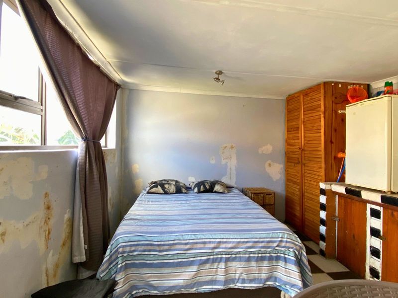 House For Sale in Pearly Beach - Photo 8