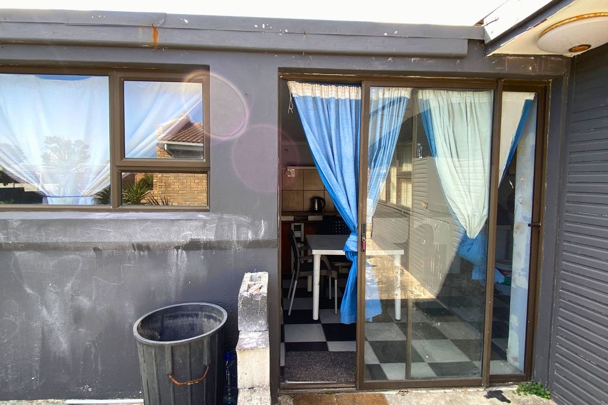 House For Sale in Pearly Beach - Photo 5