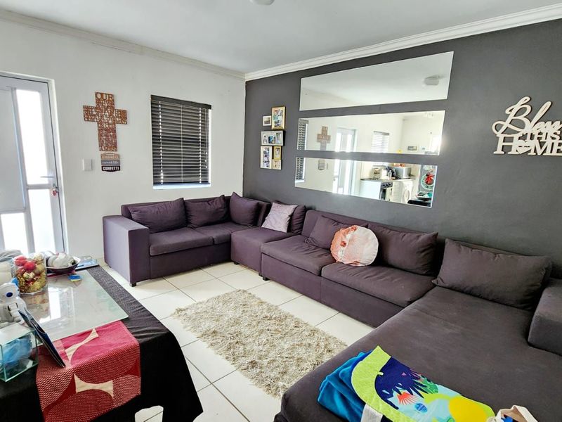 House For Sale in Klapmuts - Photo 3