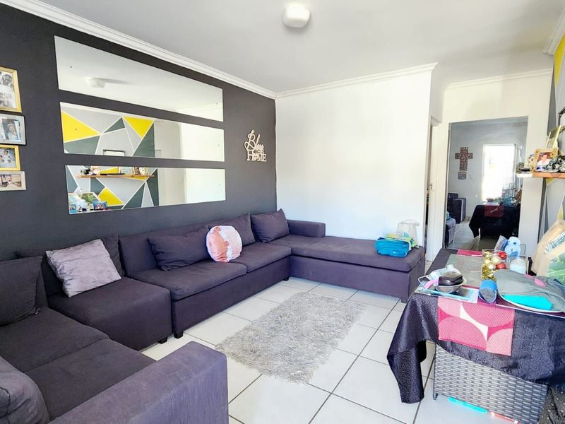 House For Sale in Klapmuts - Photo 2