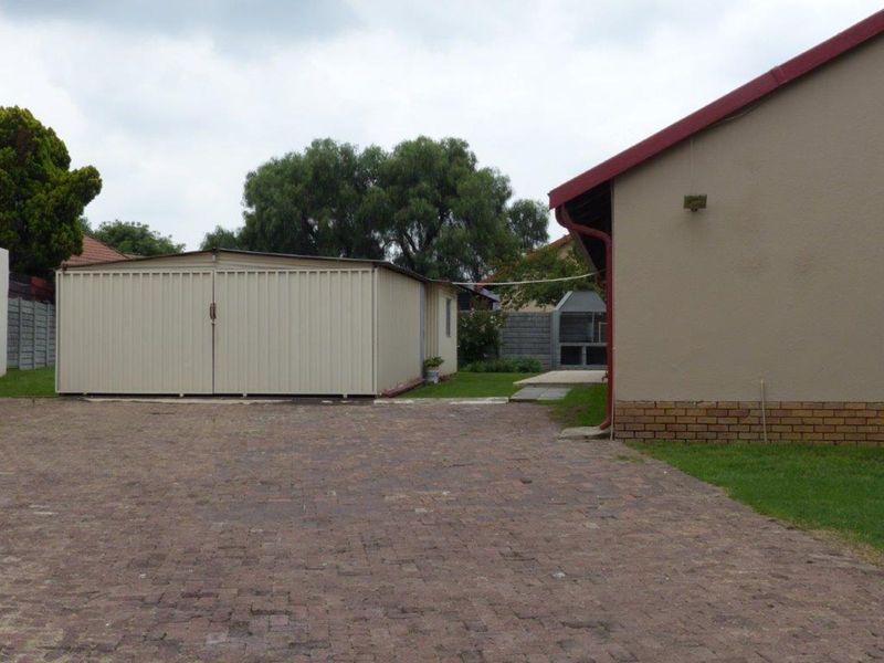 House For Sale in Cosmosrand - Photo 6