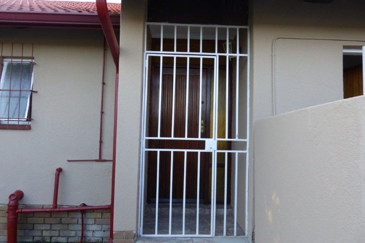 House For Sale in Cosmosrand - Photo 3