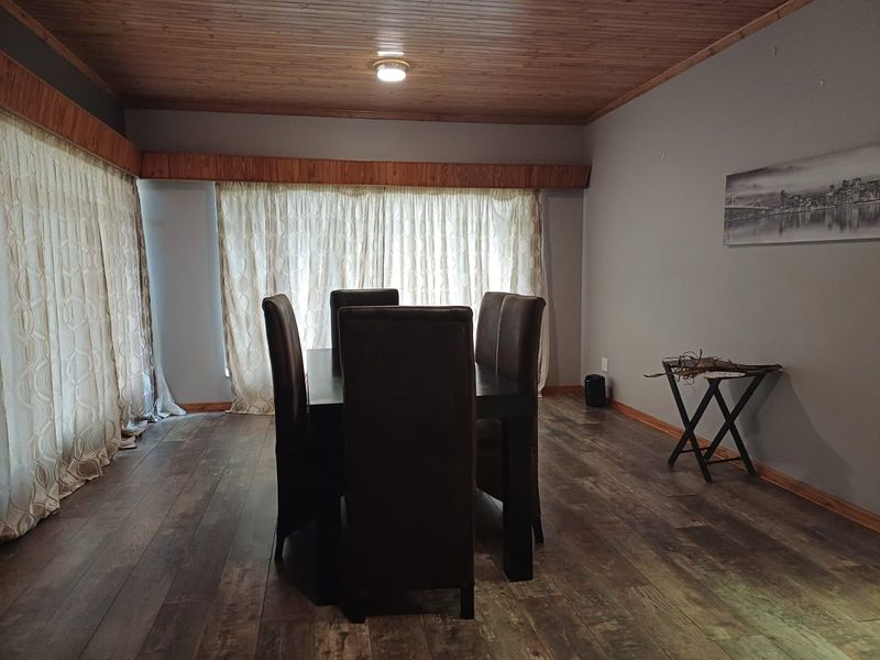 House For Sale in Wilkoppies - Photo 6