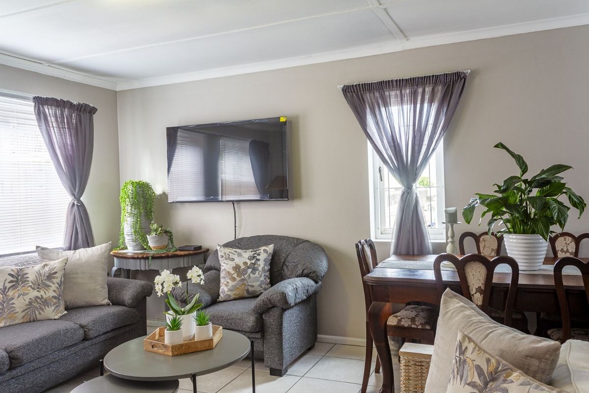 Apartment For Sale in Loerie Park - Photo 4