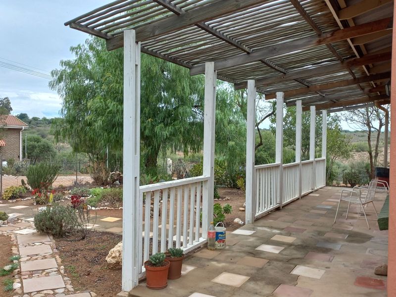 House For Sale in Calitzdorp Central - Photo 5