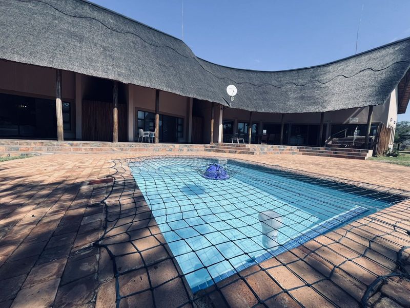House For Sale in Zebula Golf Estate - Photo 2