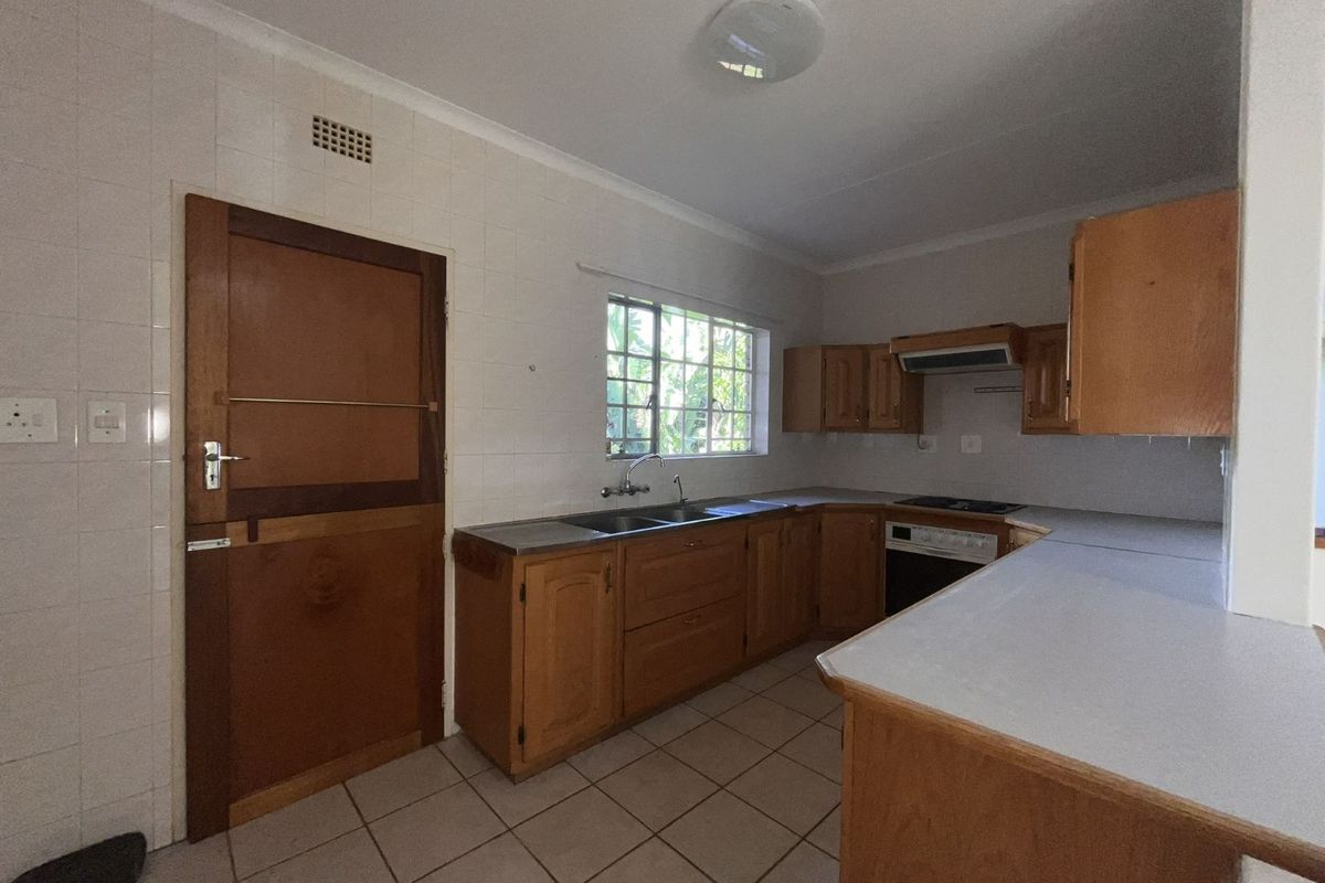 Townhouse For Sale in Bela Bela Central - Photo 4