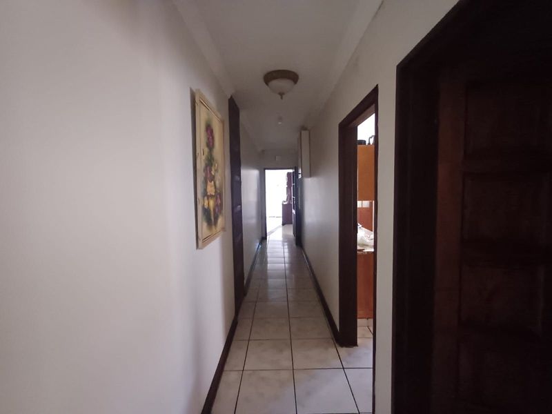 House For Sale in Irene Park - Photo 7