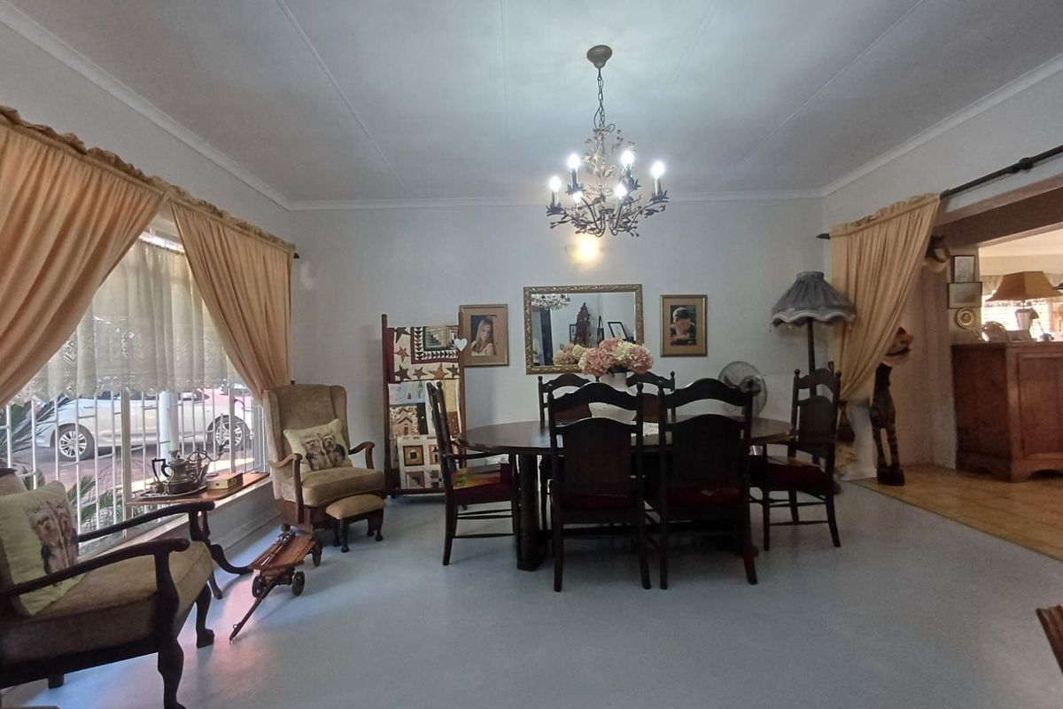 House For Sale in La Hoff - Photo 4