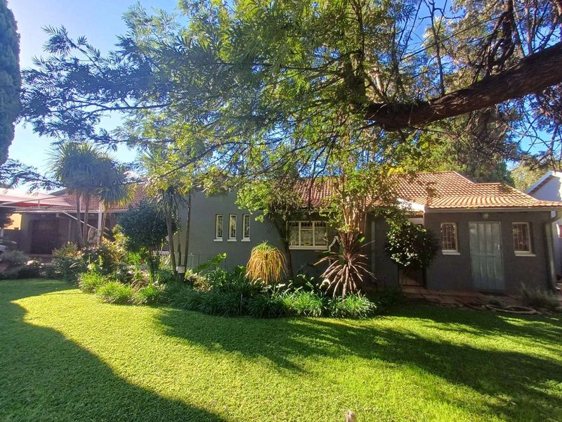 House For Sale in La Hoff - Photo 3