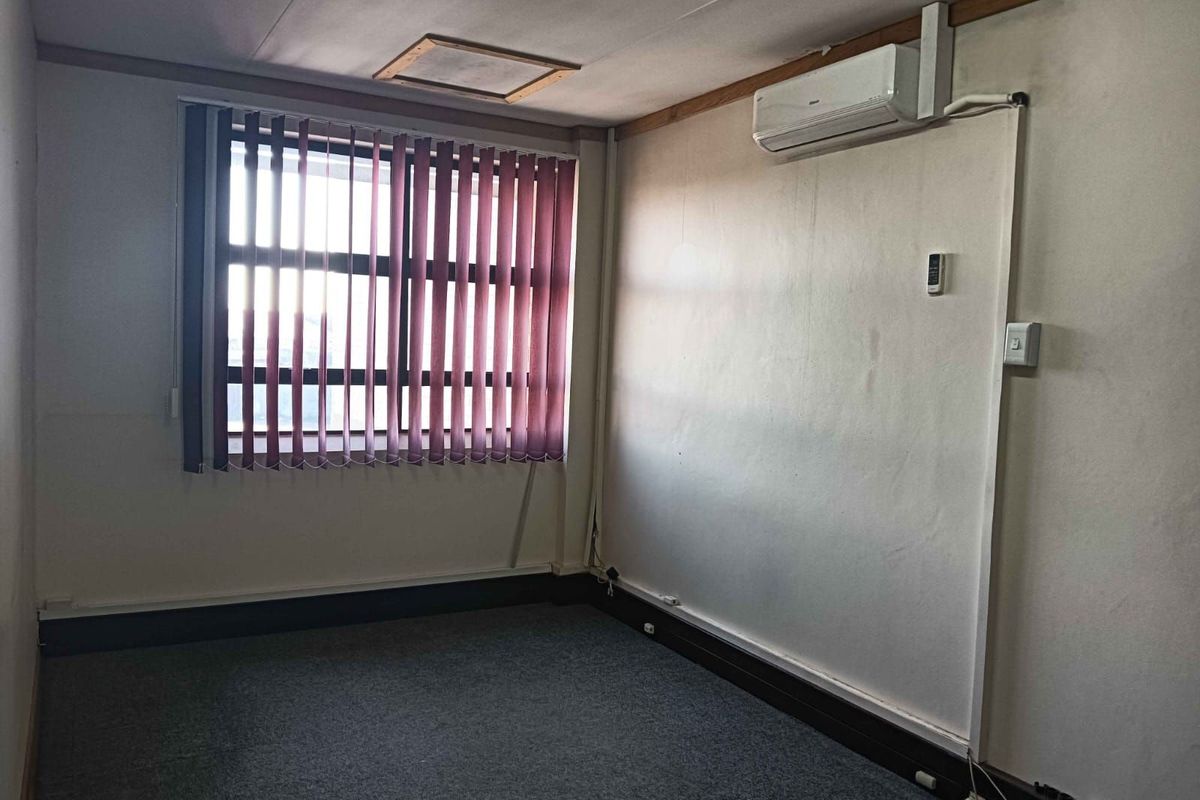 Office For Sale in Kimberley Central - Photo 5