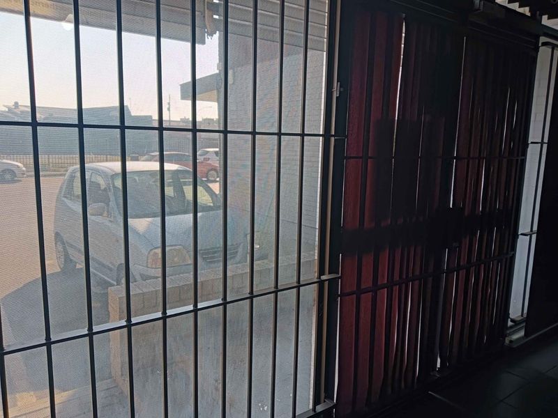 Office For Sale in Kimberley Central - Photo 8