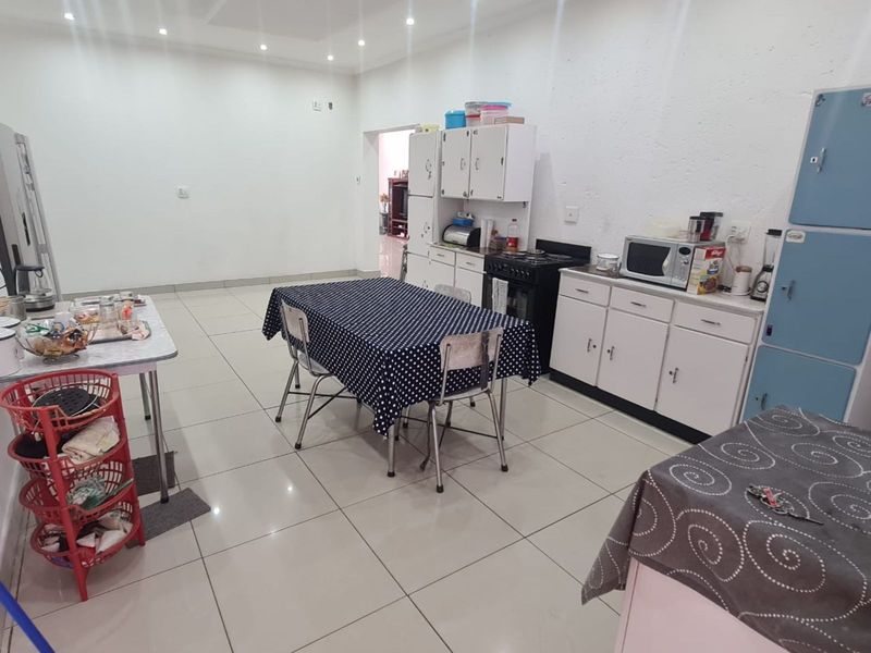 House For Sale in Moghul Park - Photo 10