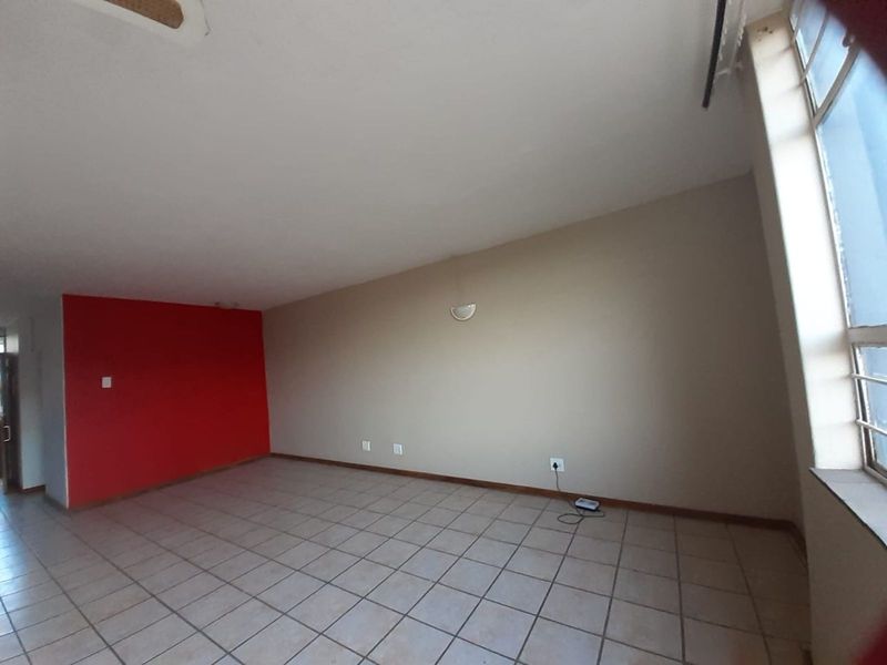 Apartment For Sale in Valhalla - Photo 9