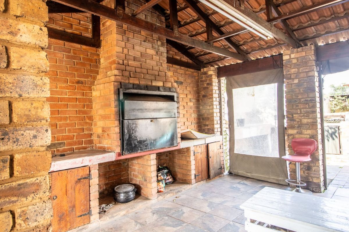 House For Sale in Doornpoort - Photo 4