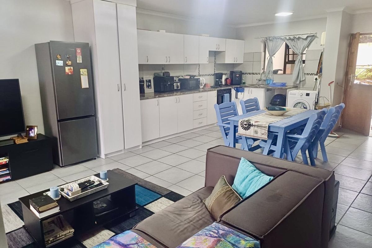 Apartment For Sale in Hartenbos Central - Photo 5