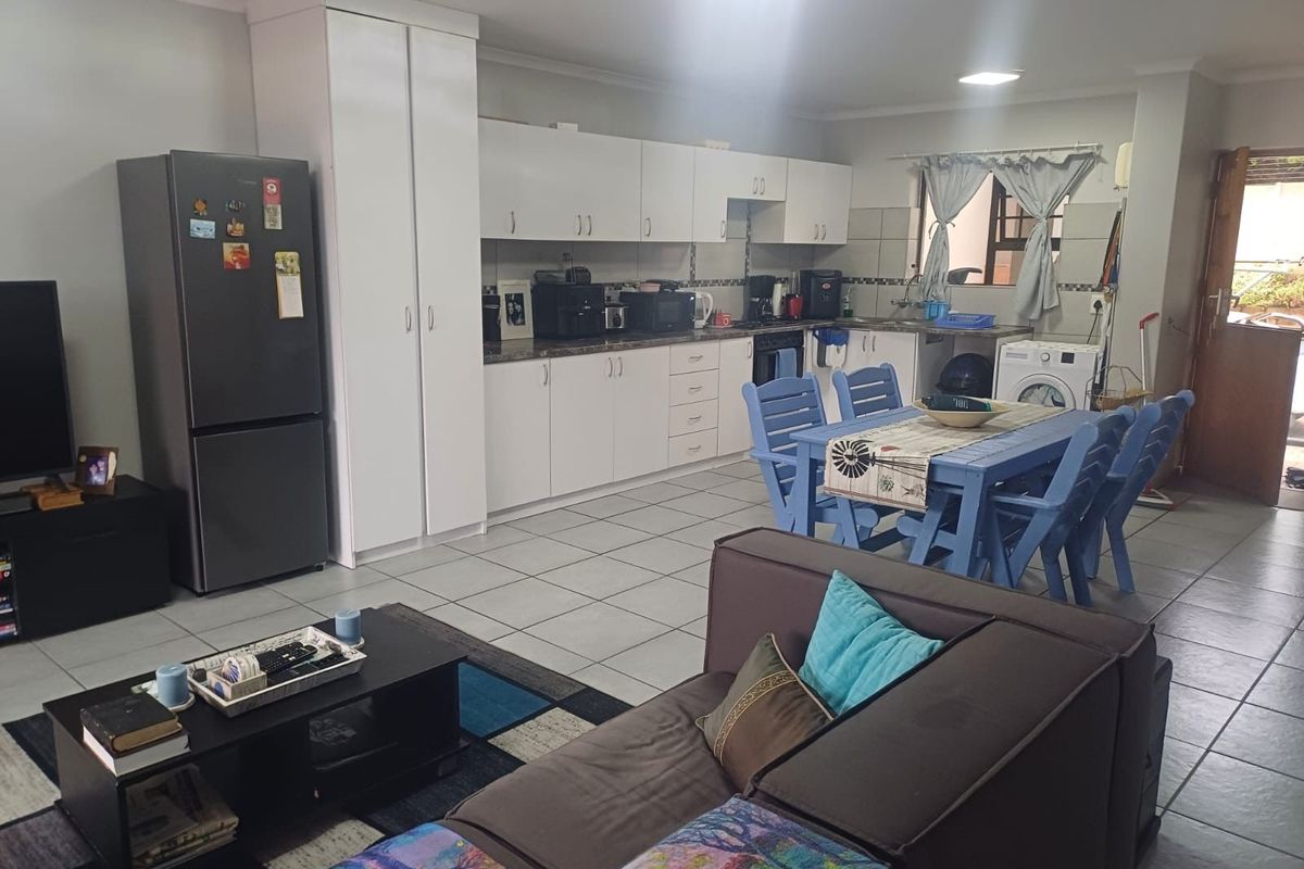 Apartment For Sale in Hartenbos Central - Photo 4