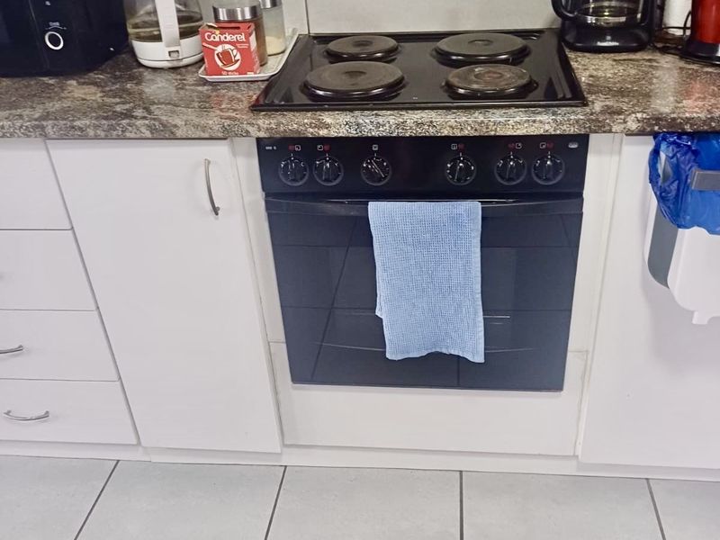 Apartment For Sale in Hartenbos Central - Photo 7