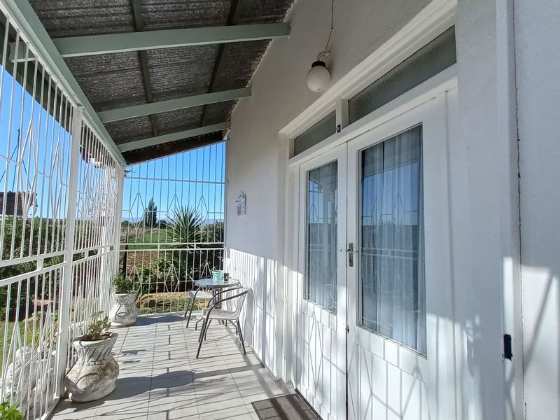 House For Sale in Calitzdorp Rural - Photo 2