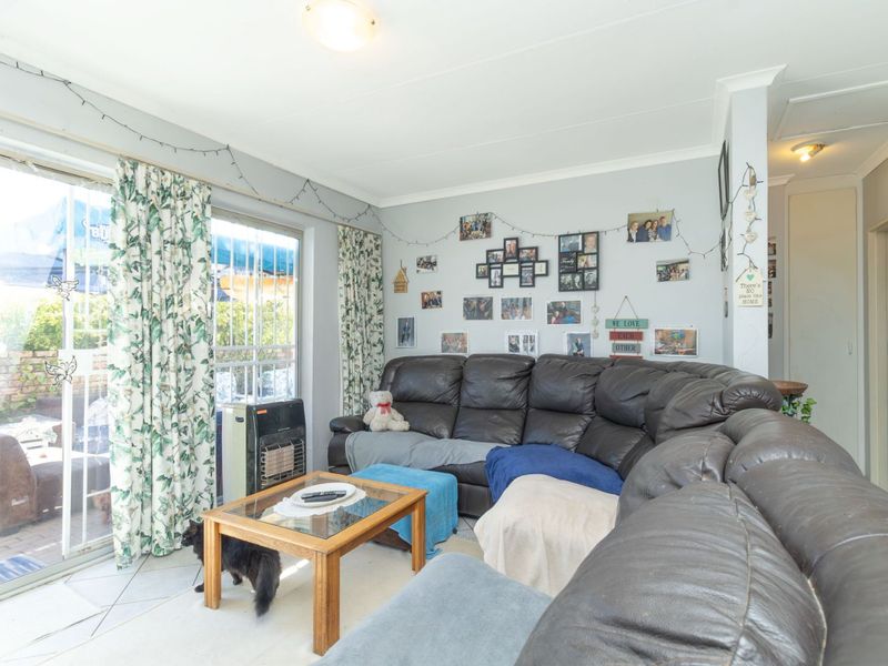 Townhouse For Sale in Honeydew Ridge - Photo 9