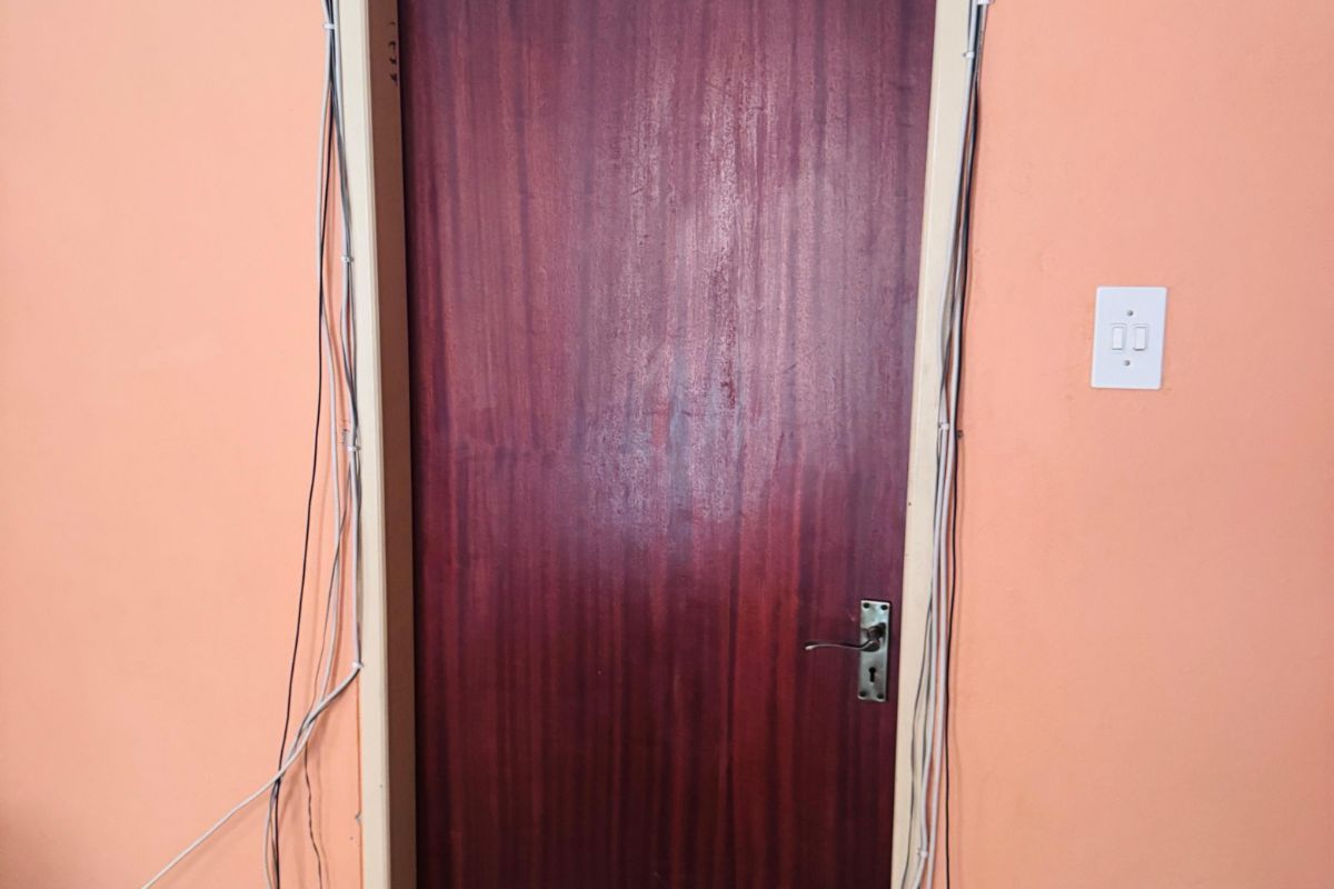 House For Sale in Die Heuwel - Photo 2