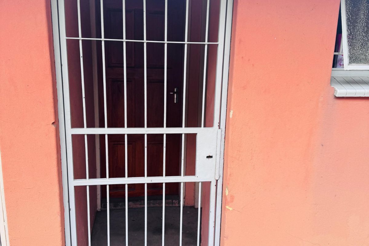 House For Sale in Die Heuwel - Photo 3